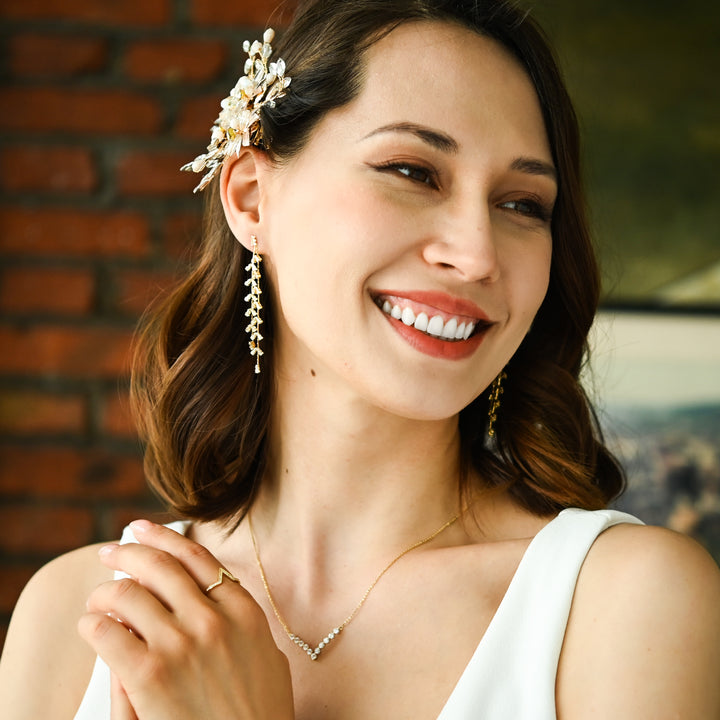 Graceful Willow Zircon and Gold Dangle Earrings